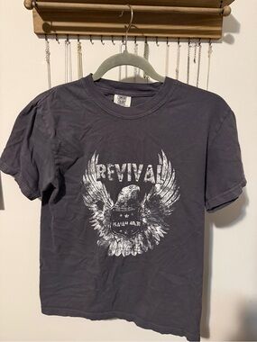 Comfort Colors Charcoal Revival Graphic Tee - Short Sleeve